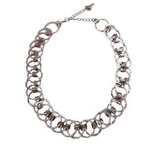 VCLM Hammered O link necklace